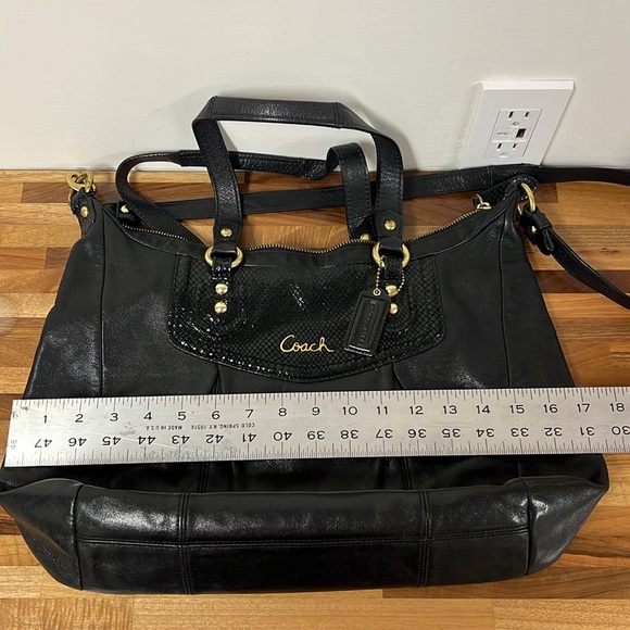 Coach Carryall Ashley Vermillion Purse Satchel Black Cowhide Leather Bag - Picture 10 of 11